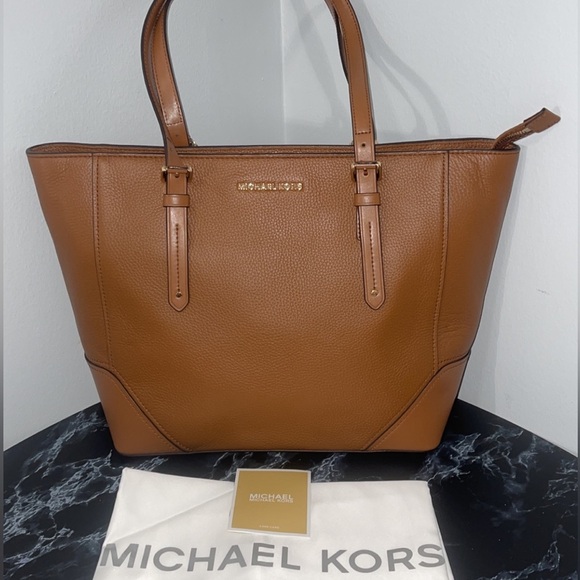MICHAEL Michael Kors Handbags - MICHAEL MICHAEL KORS Aria Large Brown Leather Tote Handbag AUTHENTIC NWT